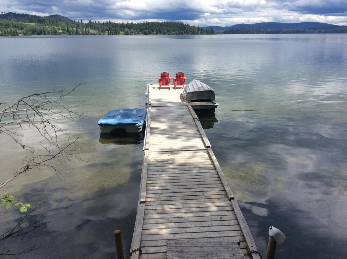 Little Black Bear Lodge/B&B Bridge Lake Екстер'єр фото