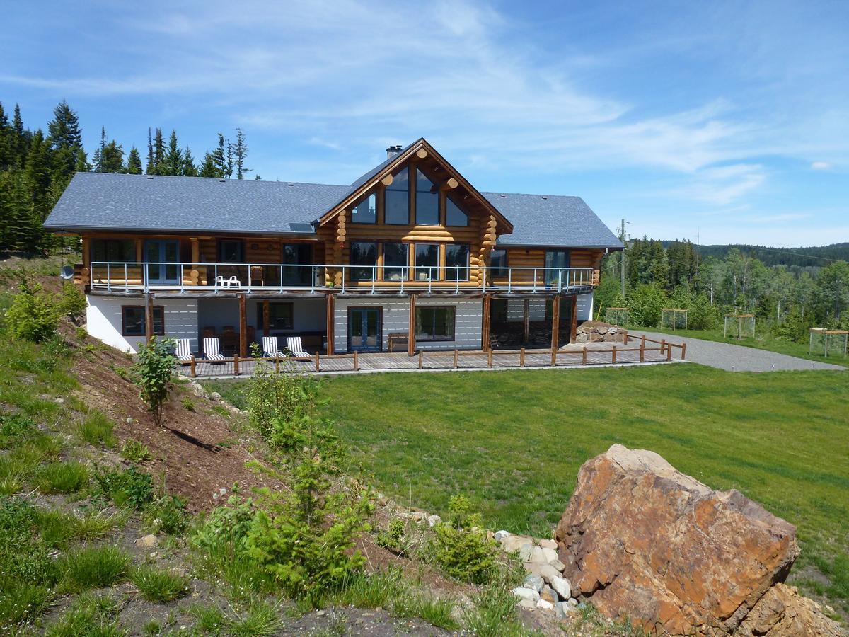 Little Black Bear Lodge/B&B Bridge Lake Екстер'єр фото