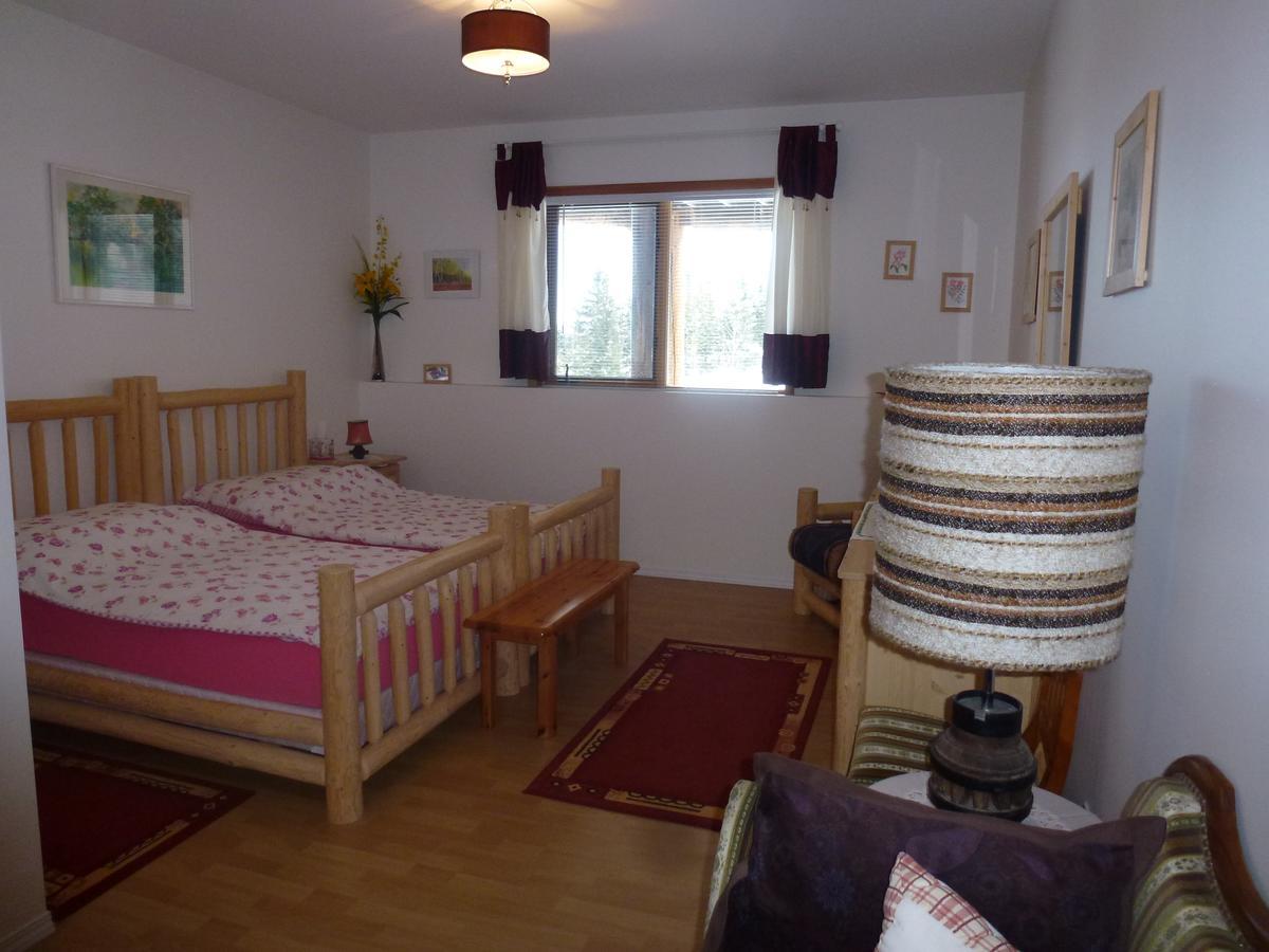 Little Black Bear Lodge/B&B Bridge Lake Екстер'єр фото